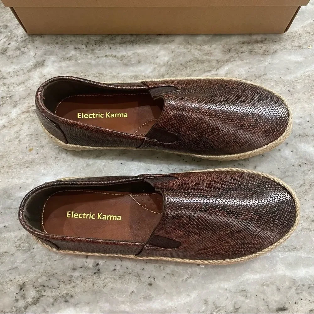 NWT Electric Karma Lola Chocolate Espadrilles Size 8